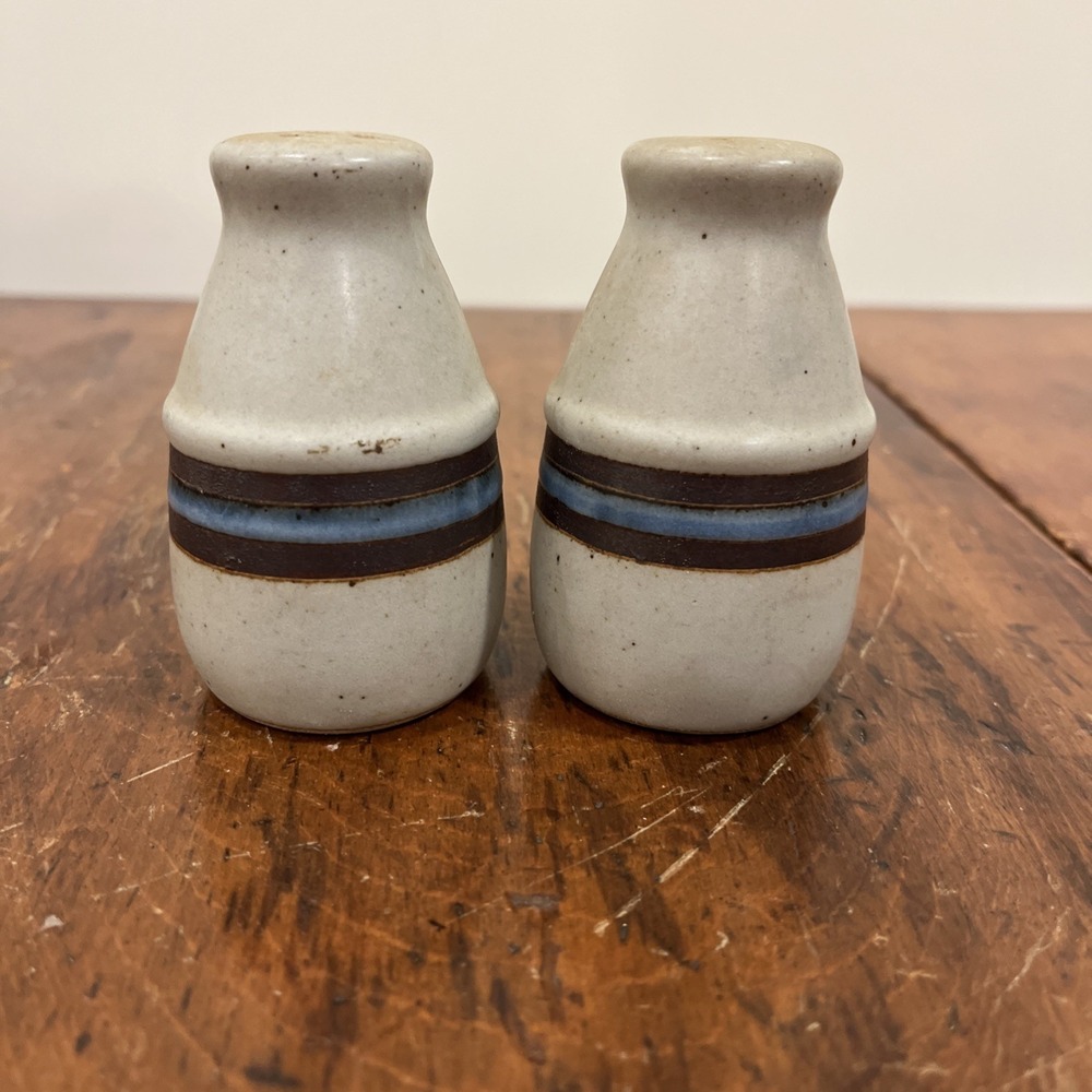 Vintage Otagiri Horizon Japan Stoneware Salt & Pepper Shakers